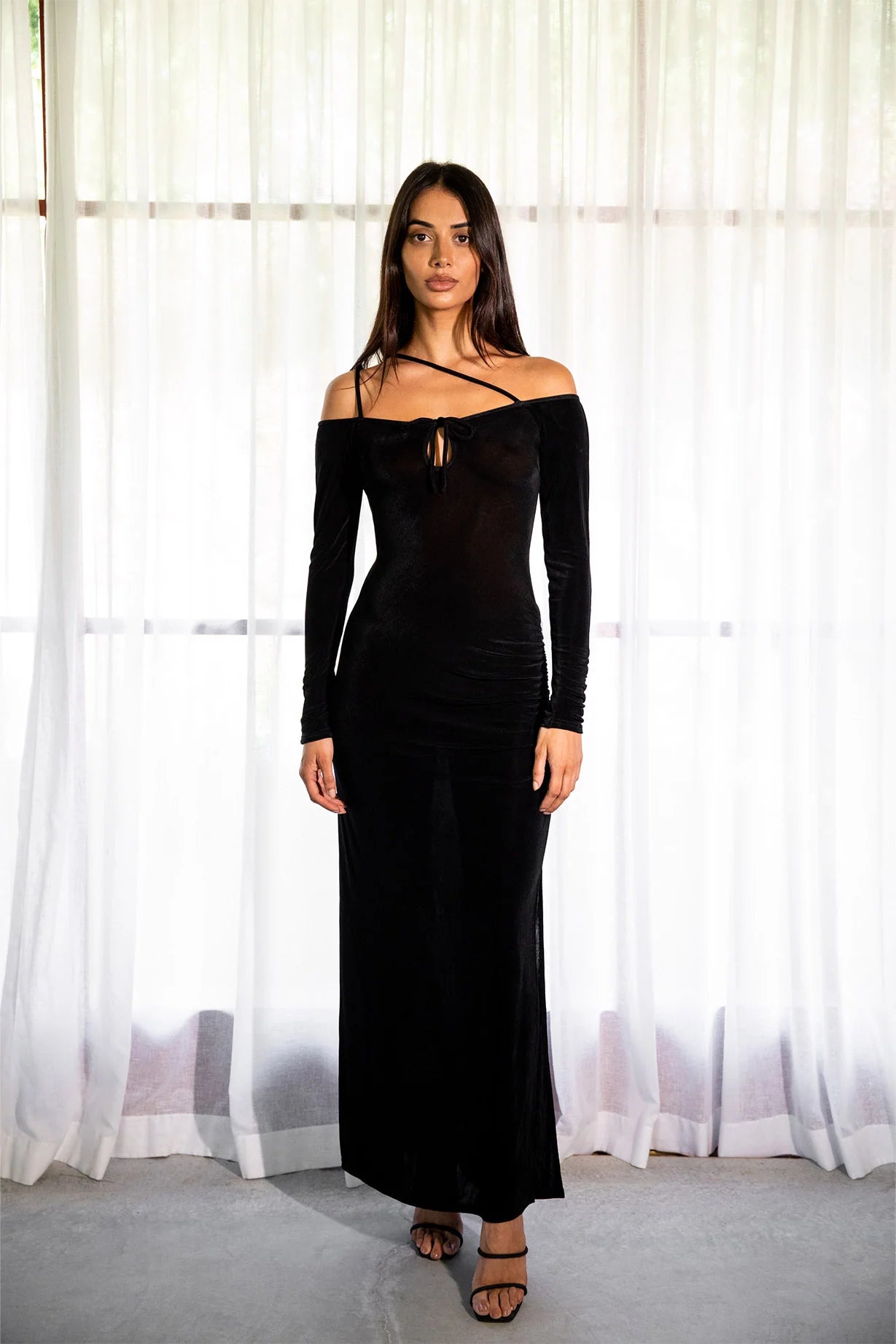 Thea Long Sleeve Maxi Dress